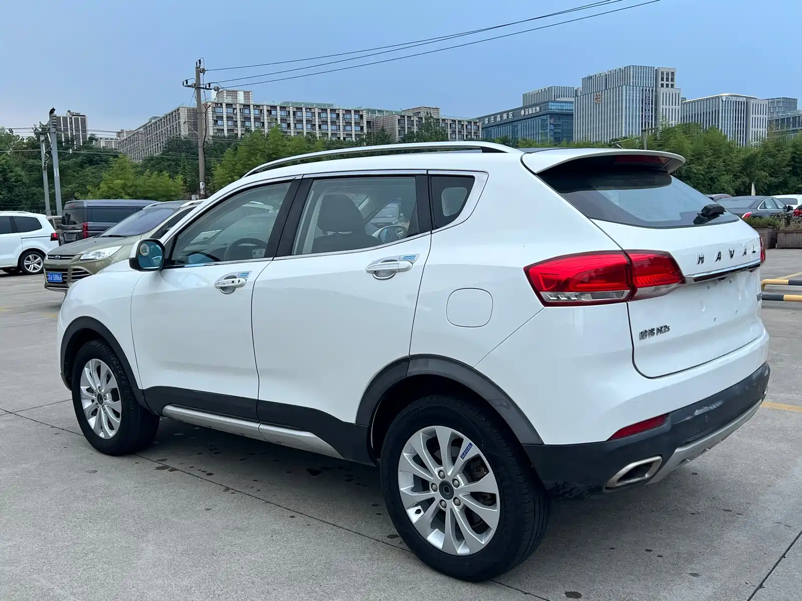 Фото 11 - Haval H2s