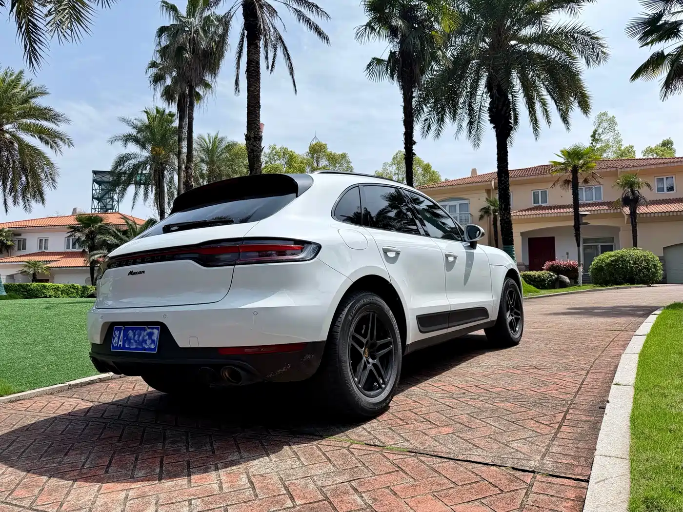 Porsche Macan 2018 Macan 2.0T фото 16