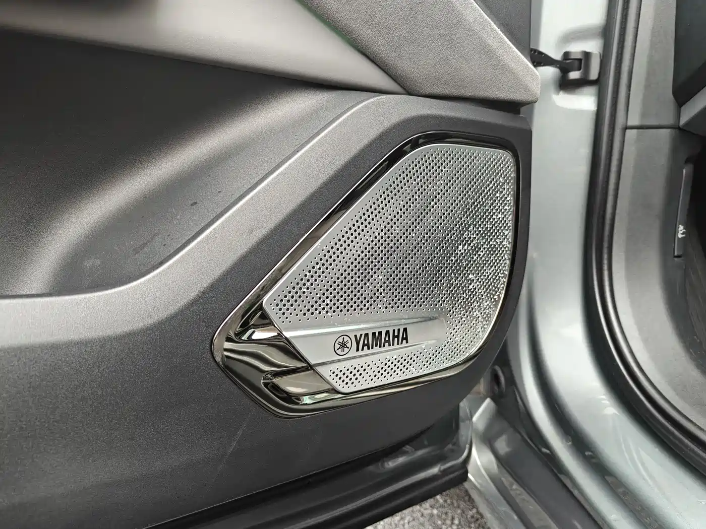 ZEEKR EXTREME KRYPTON 001