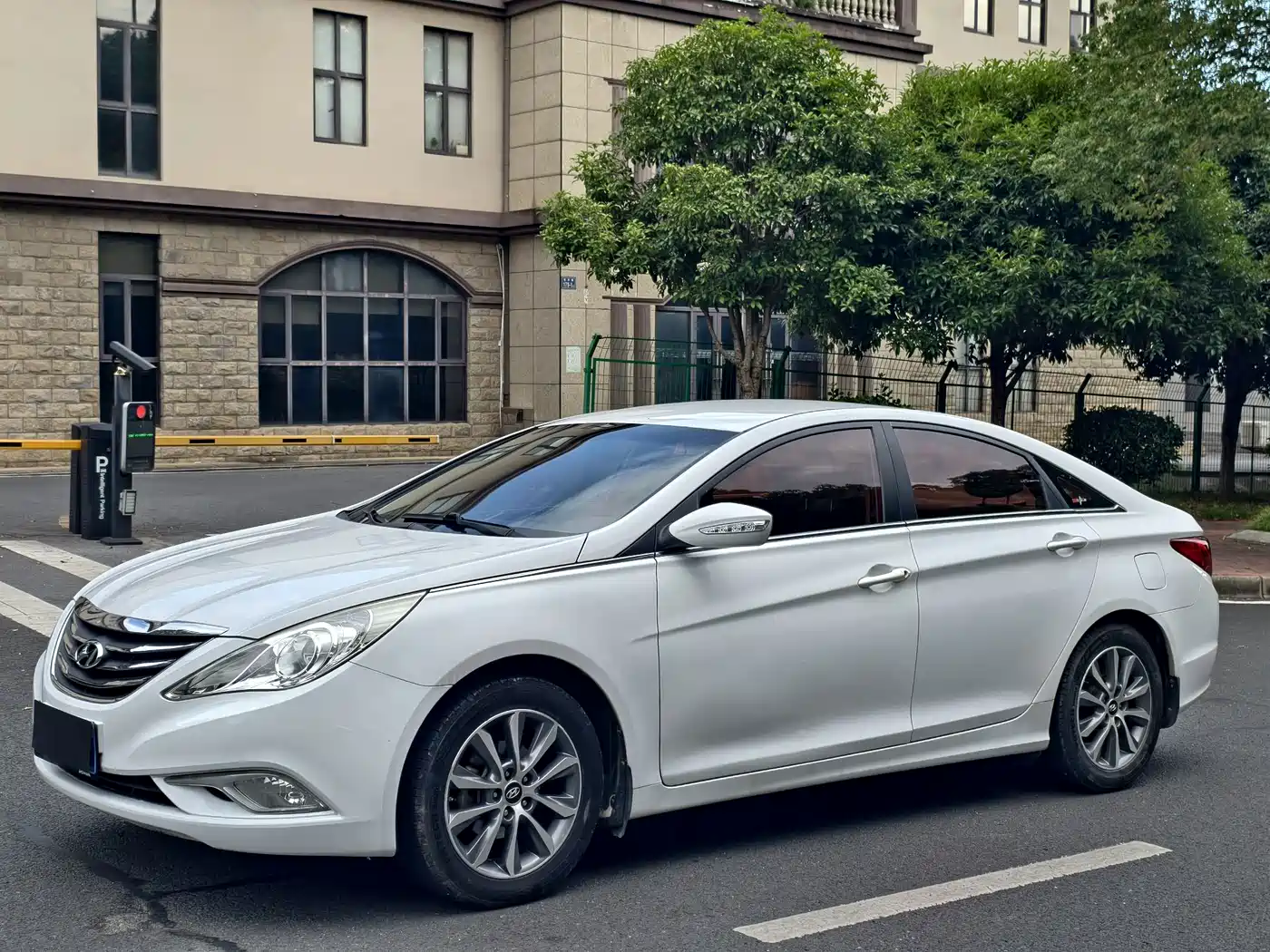 Hyundai Sonata 2013 2013 2.0L Automatic Fashion Edition
