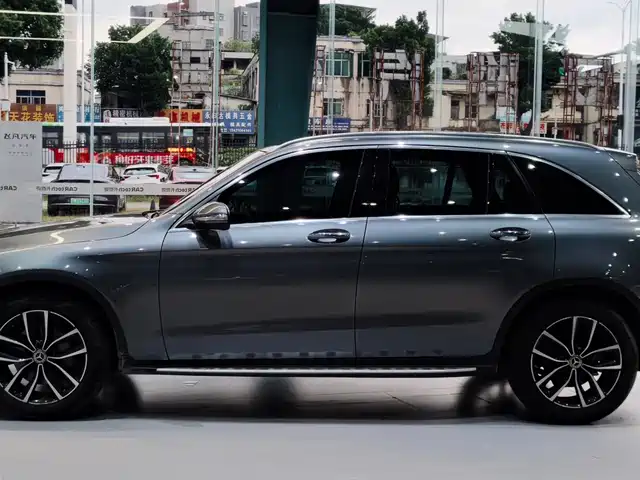 Mercedes-Benz GLC 2020 GLC 300 L 4MATIC Dynamic — фото 4