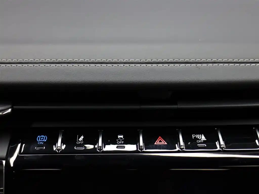 JEEP GRAND CHEROKEE 4XE