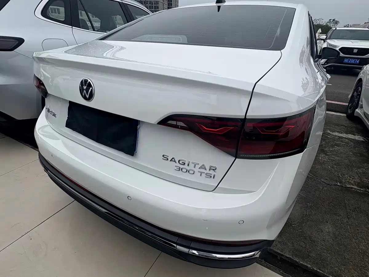 Volkswagen Sagitar, миниатюра 15