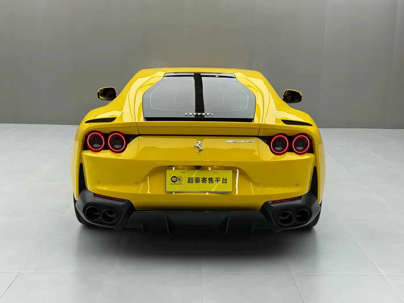 Ferrari 812 2018 2017 6.5L Superfast