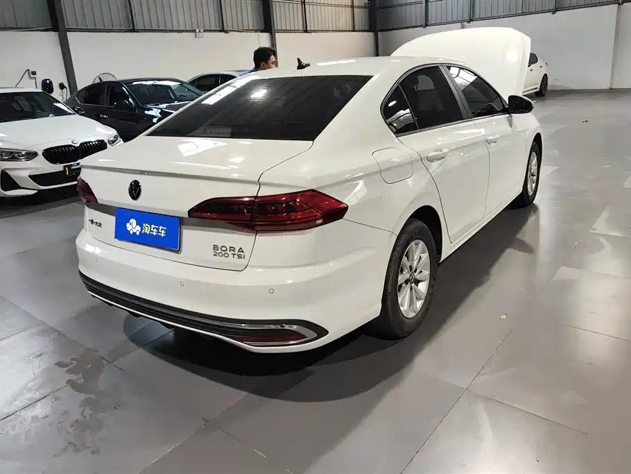 Volkswagen Bora 2023 200TSI DSG Comfort Edition фото 3