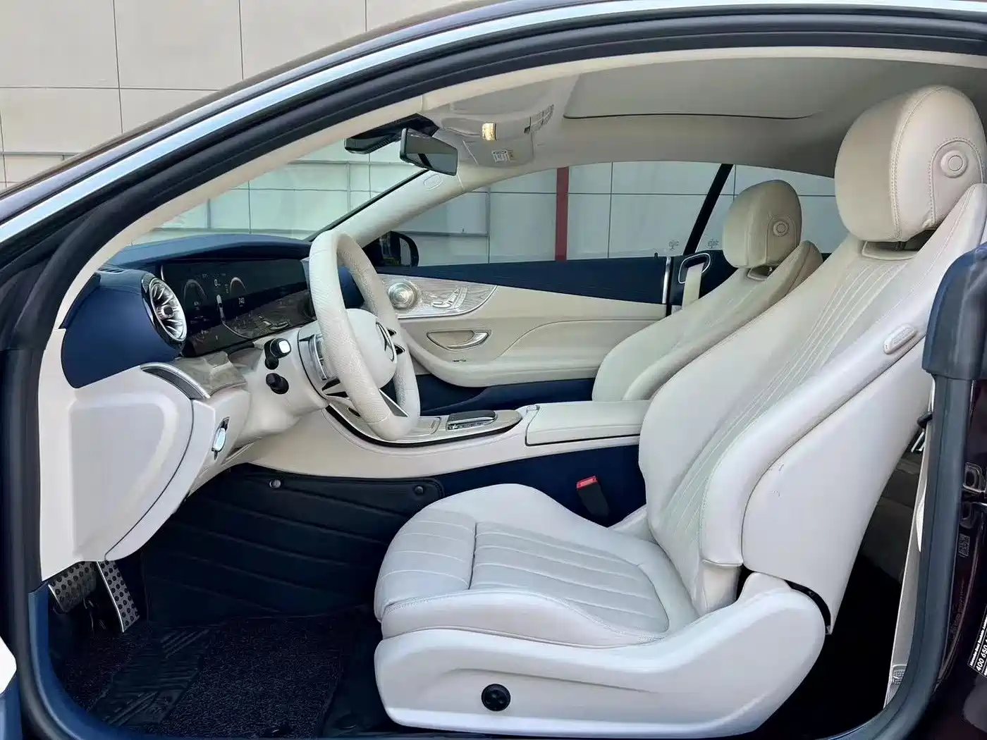 Mercedes-Benz E-Class (Import) 2023 Facelift E 260 Coupe фото 2