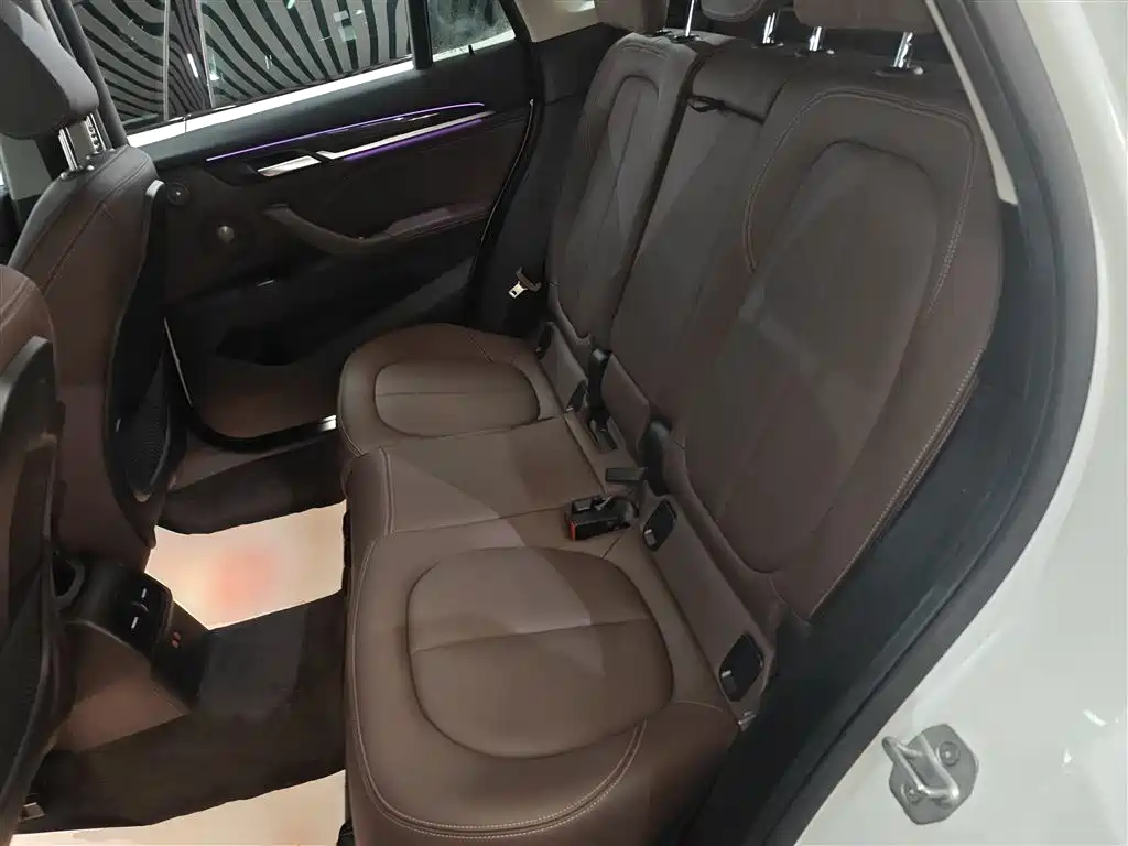 BMW X1 2022 Facelift xDrive25Li Premium Edition фото 17