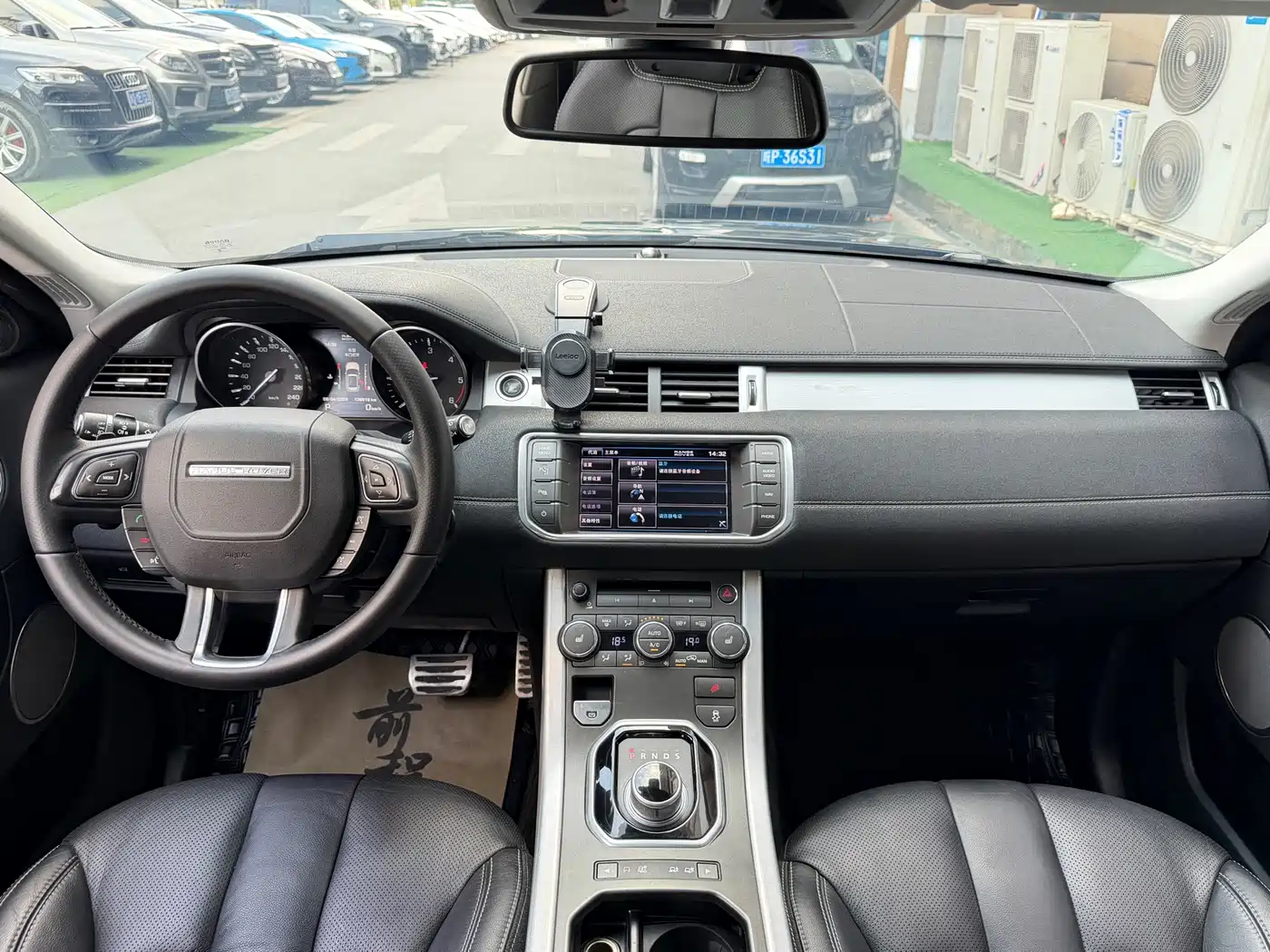 Land Rover Range Rover Evoque (Import) 2013 2.2T 5-door Diesel фото 5