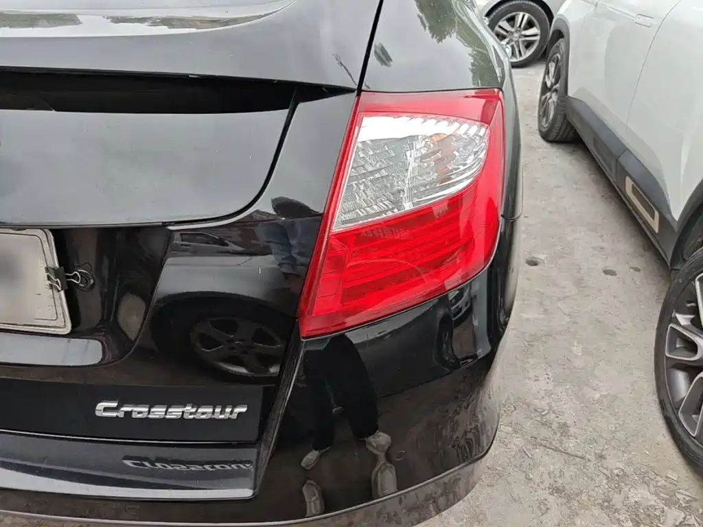 Honda Crosstour 2016 2016 2.4L Luxury Edition
