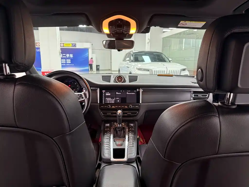 Porsche Macan, миниатюра 10