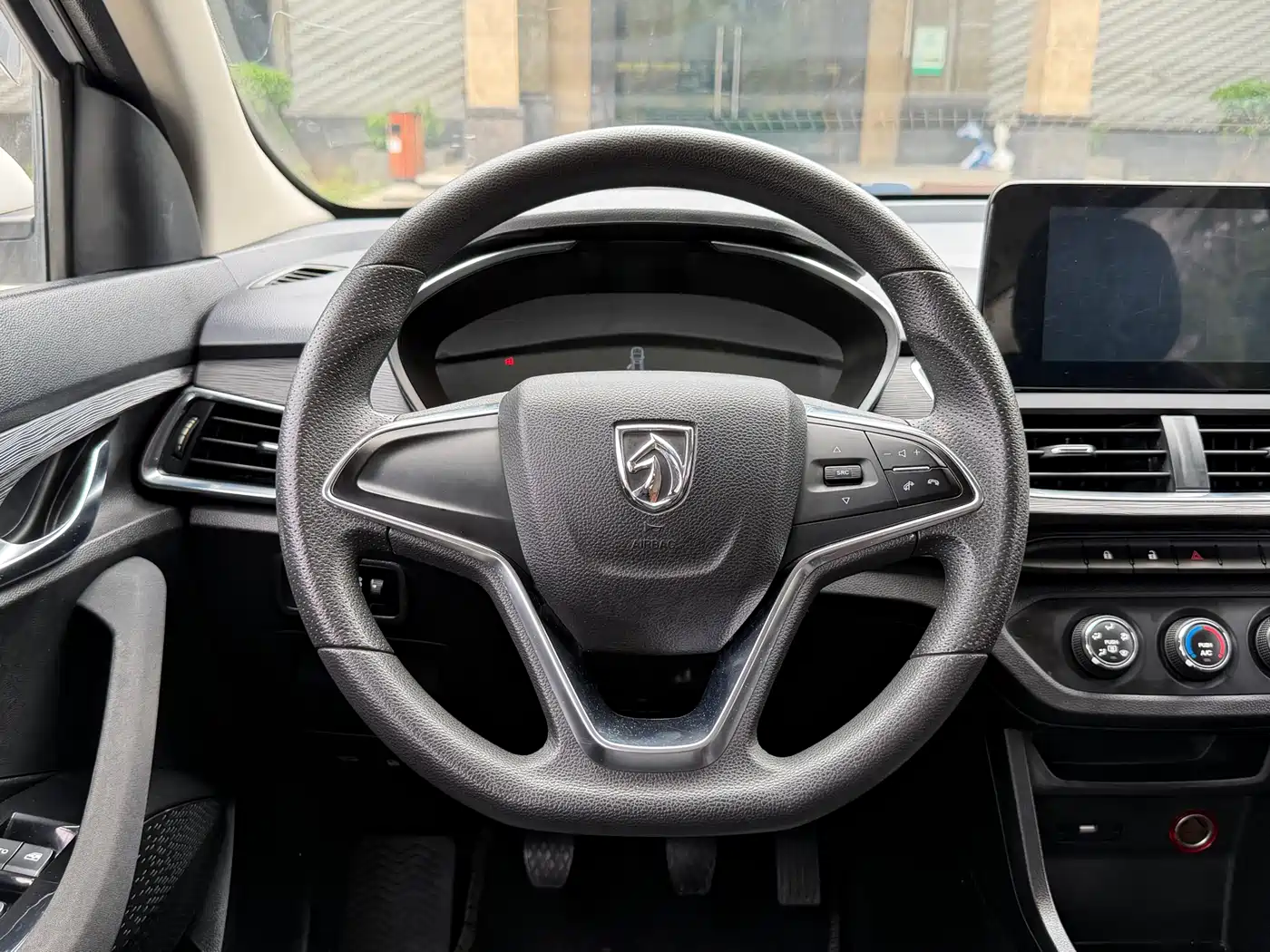 BAOJUN 360