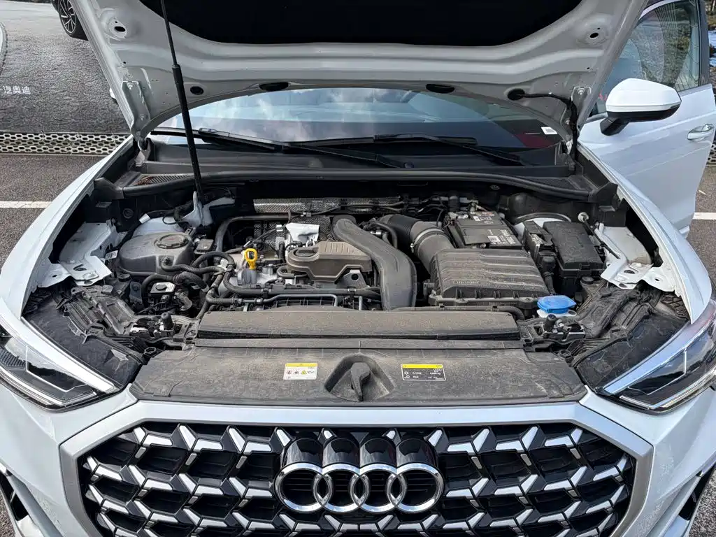 Audi Q3 2025 2025 quattro 45th Anniversary Edition 35TFSI Fashion Dynamic