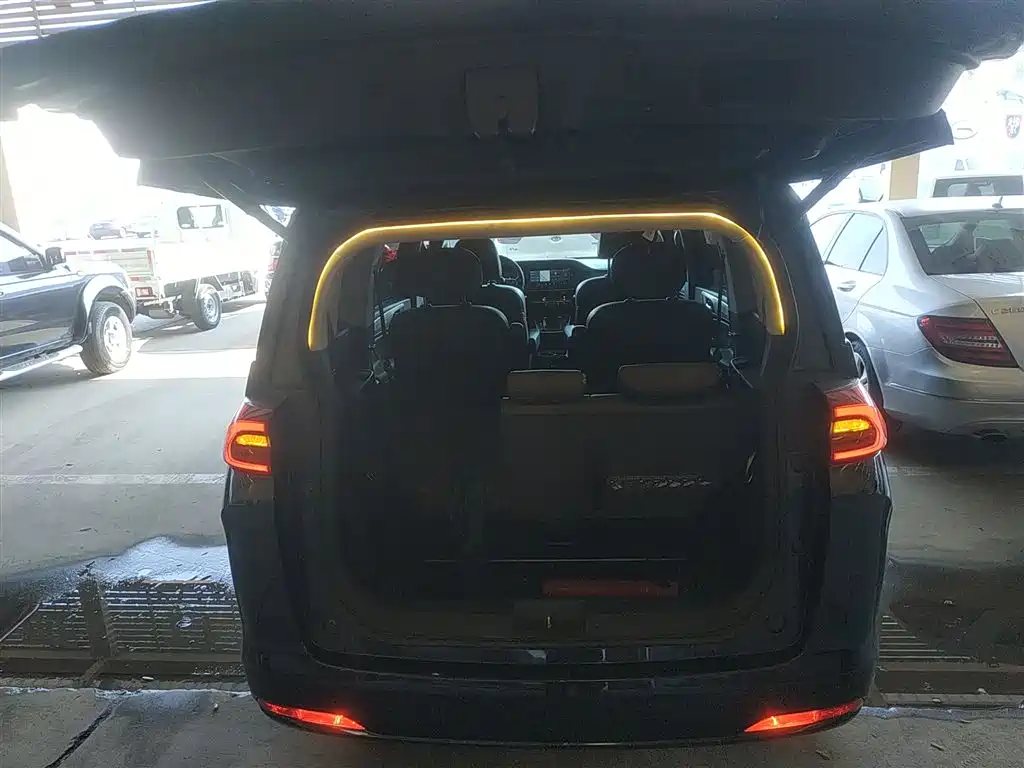 GAC Trumpchi Trumpchi M6 2019 270T DCT Prestige Edition (7-seater) (China VI) фото 19