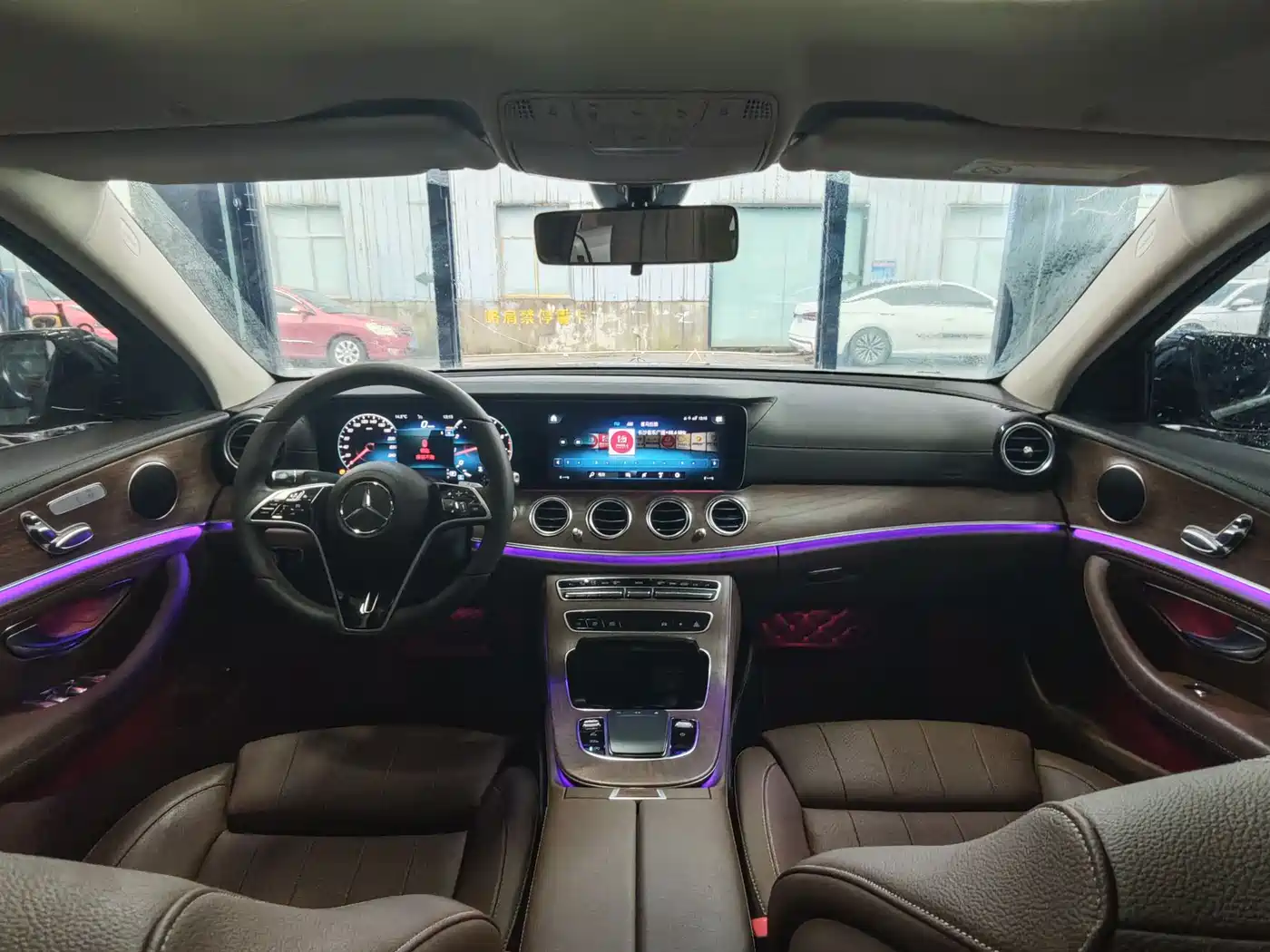 Mercedes-Benz E-Class 2023 E 260 L фото 13