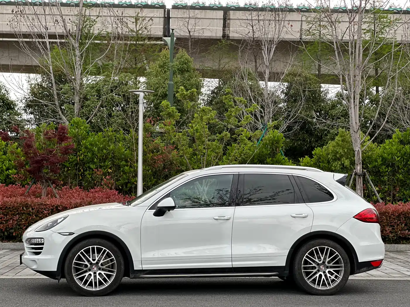 Porsche Cayenne 2011 Cayenne 3.0T фото 7