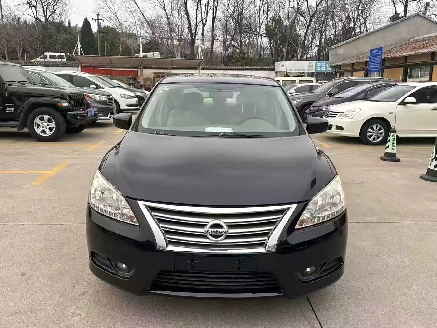 صورة 2 - Nissan Sylphy