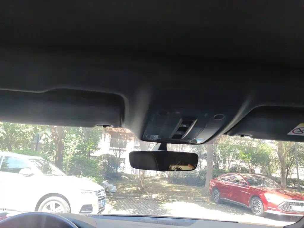 Photo 9 - Audi Q3
