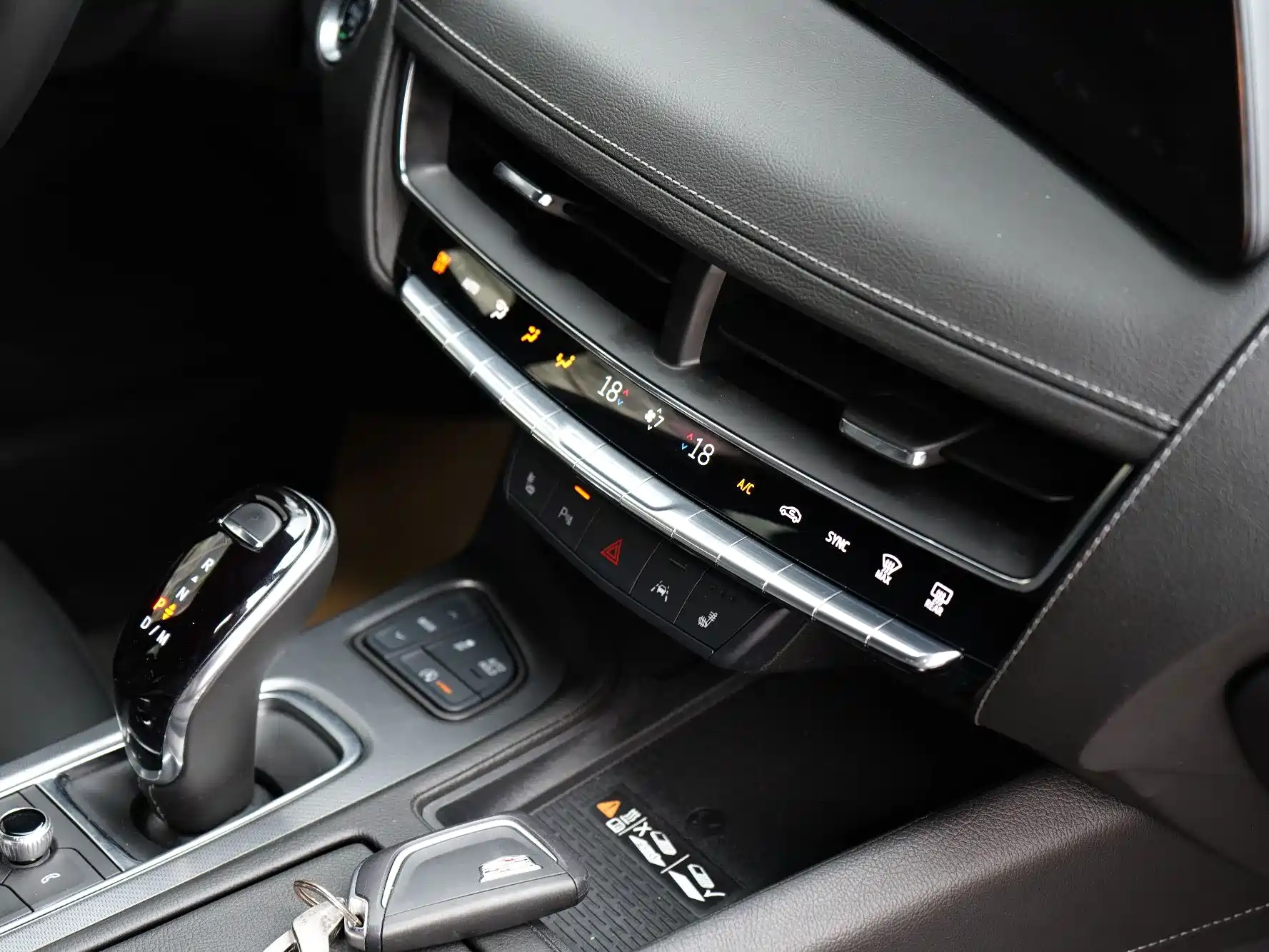 Фото 11 - Cadillac CT5
