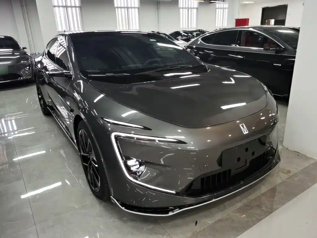 Avatr 12 2024 2023 650 Triple Laser AWD Performance Edition