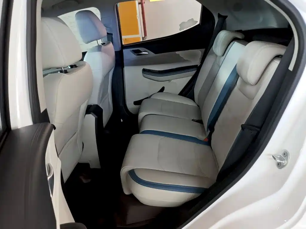 BYD Yuan Pro 2024 2023 401KM Luxury