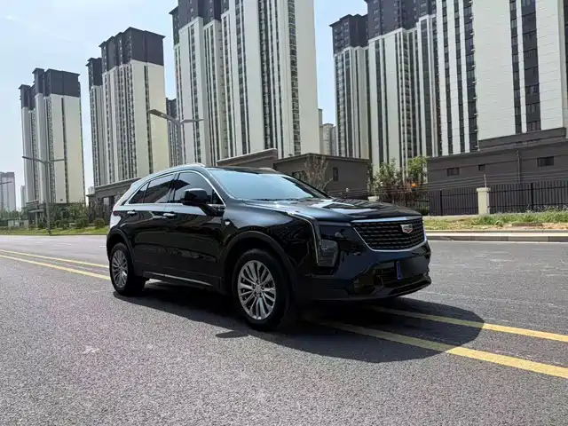  Cadillac Cadillac XT4 2024 28T 2WD Luxury