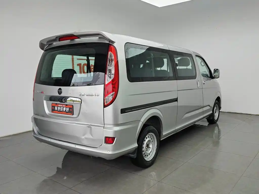 Foton Fengjing G5 2025 2023 2.0L Gasoline Commercial Travel Version Passenger Van 7/9-seater DAN20L