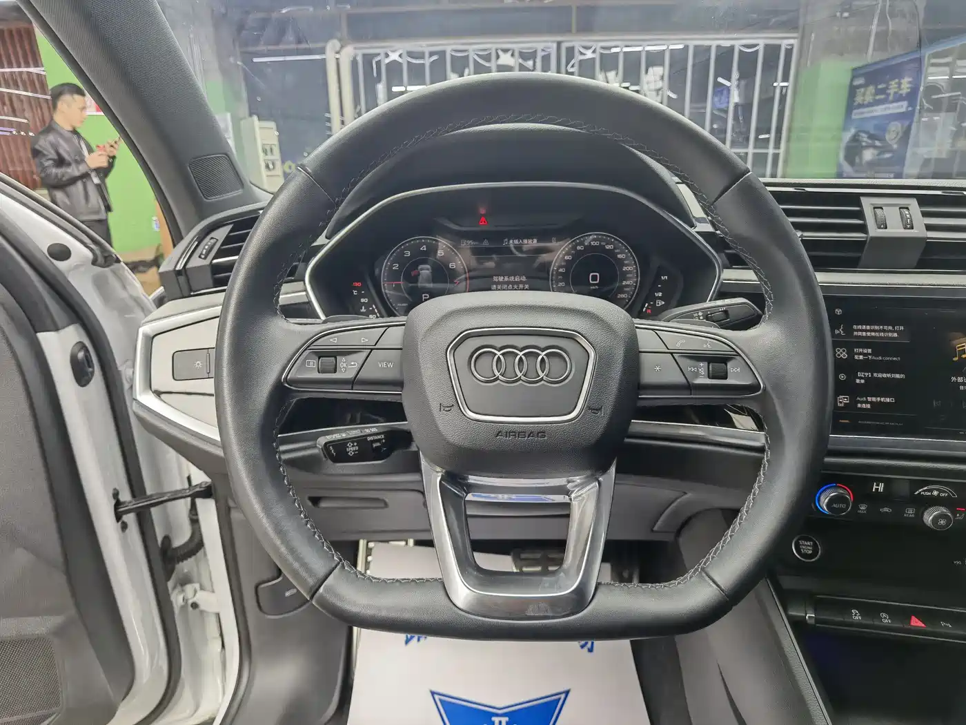 Audi Q3 2024 35 TFSI Fashion Sport фото 10