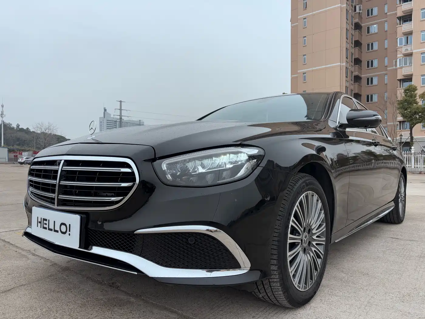 MERCEDES-BENZ E CLASS