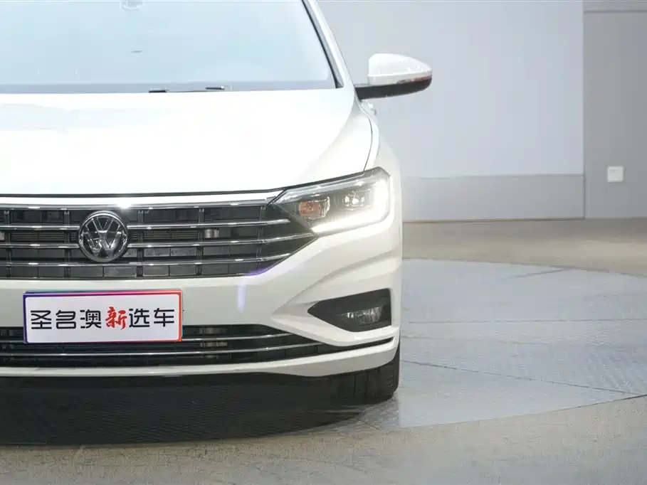 Volkswagen Sagitar 2021 200TSI DSG Comfort Smart Edition фото 3