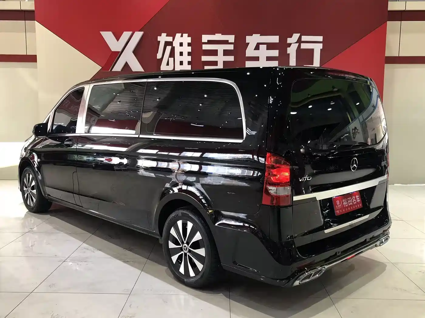 Mercedes-Benz Vito 2021 2.0T Elite 7-Seater фото 4