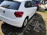 صورة 8 - Volkswagen Polo