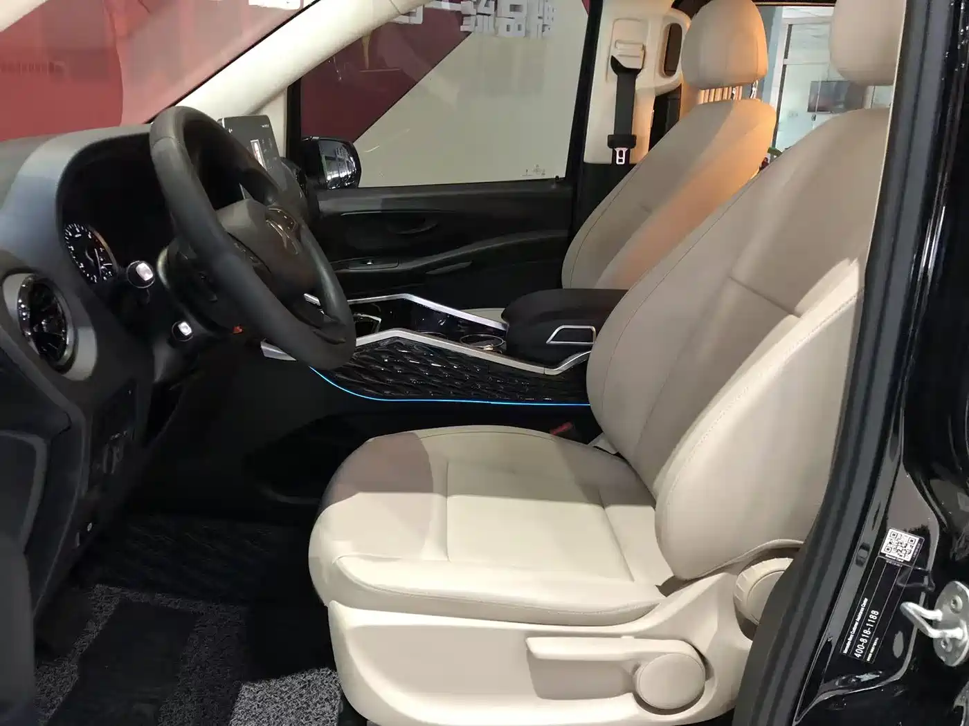 Mercedes-Benz Vito 2021 2.0T Elite 7-Seater фото 11