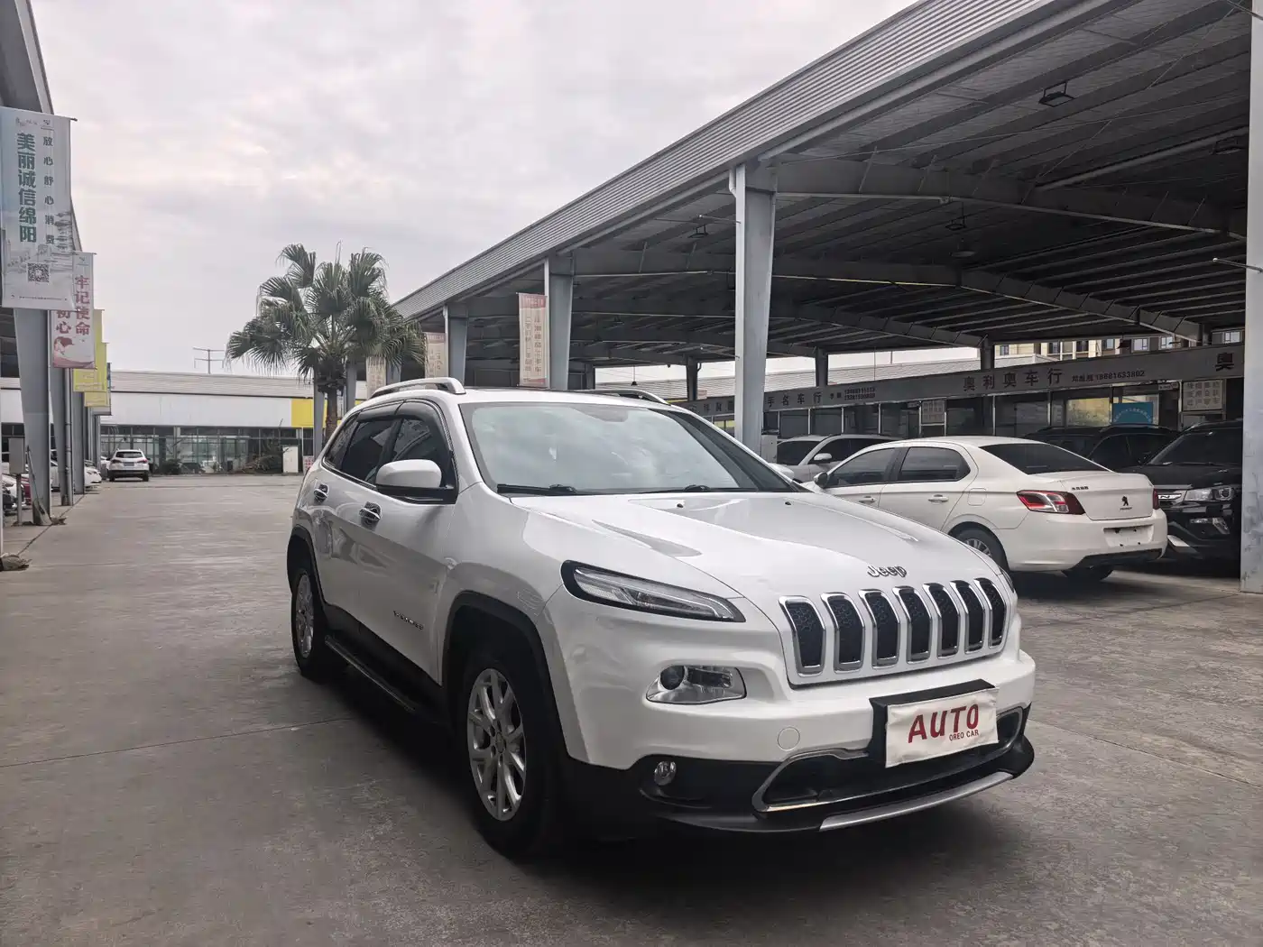 Jeep Cherokee 2018 2017 2.0L Superior Edition