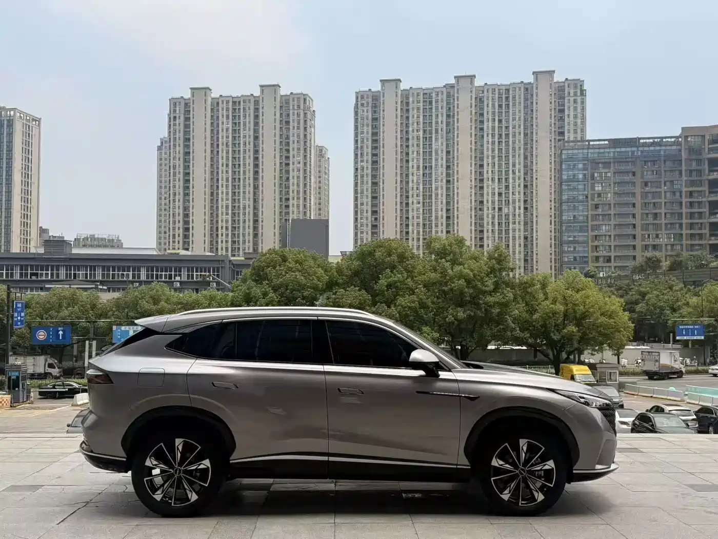 Roewe RX5 New Energy 2024 2023 eRX5 Super Hybrid Premium Edition