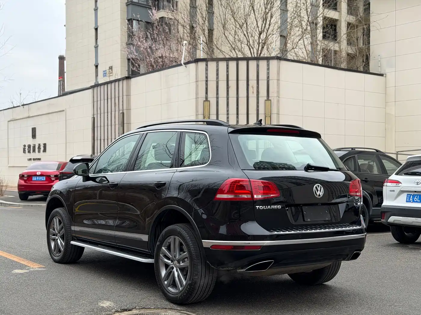 Volkswagen Touareg 2017 3.0TSI Explorer Edition фото 6