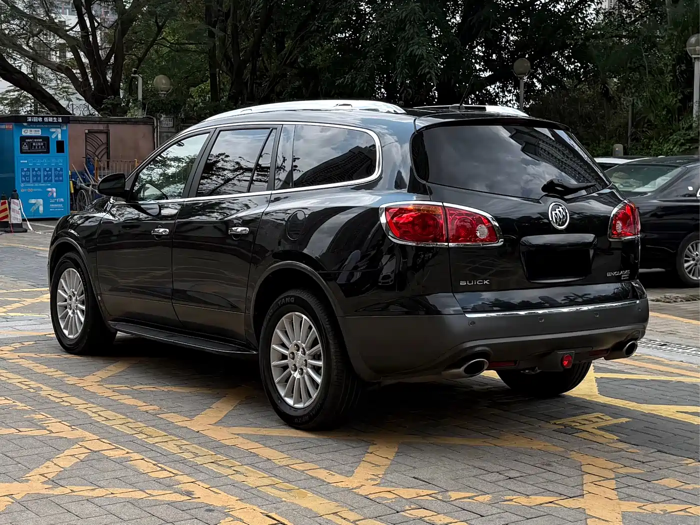 Buick Enclave 2010 2010 3.6L Elite Edition