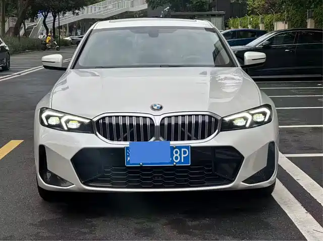 BMW 3 320Li, M Спорт-пакет