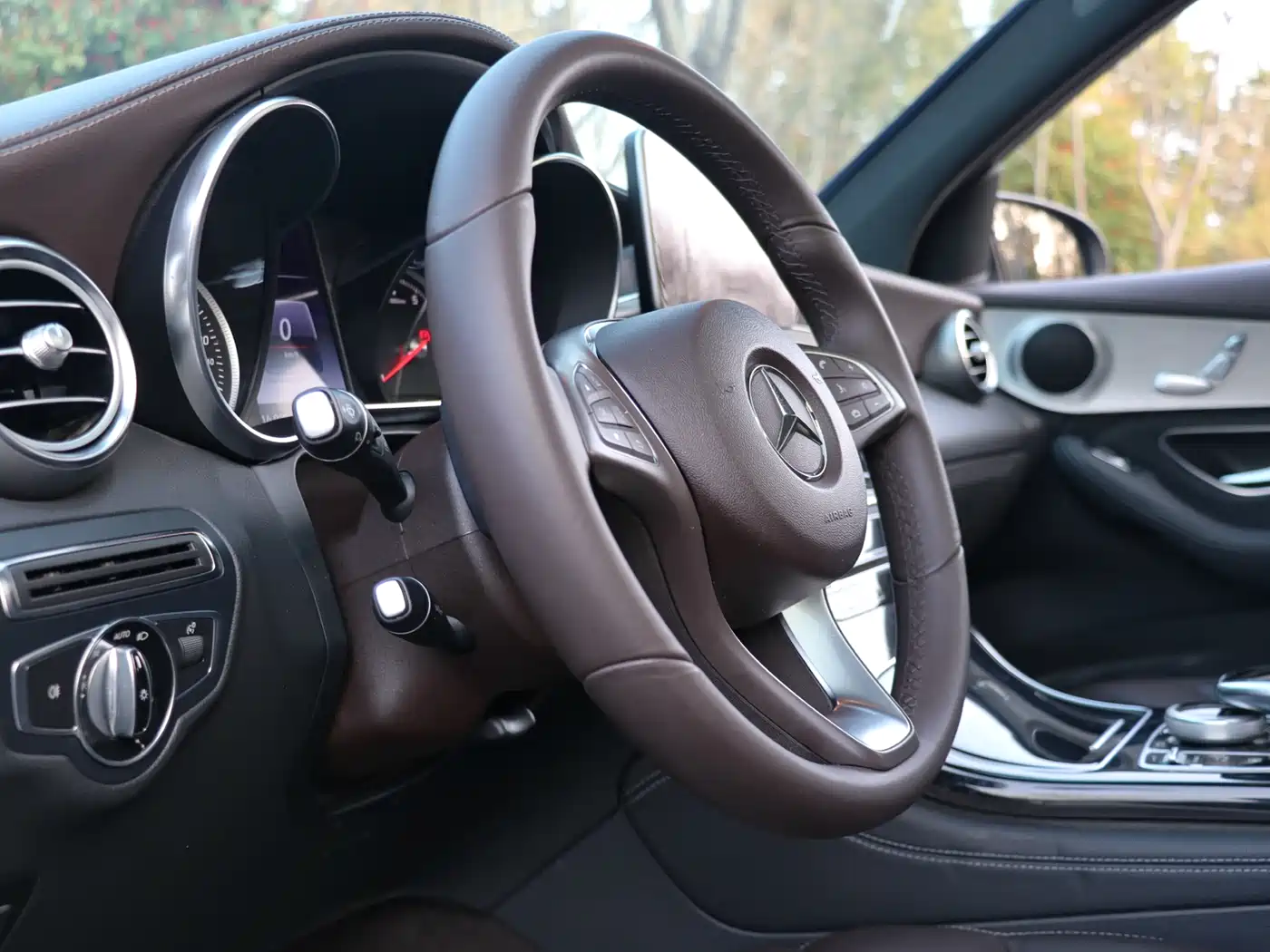 Mercedes-Benz GLC 2017 GLC 200 4MATIC фото 26