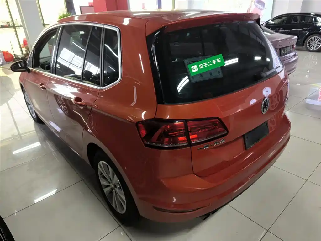 Volkswagen Golf Sportsvan 2016 230TSI Automatic Progressive фото 23
