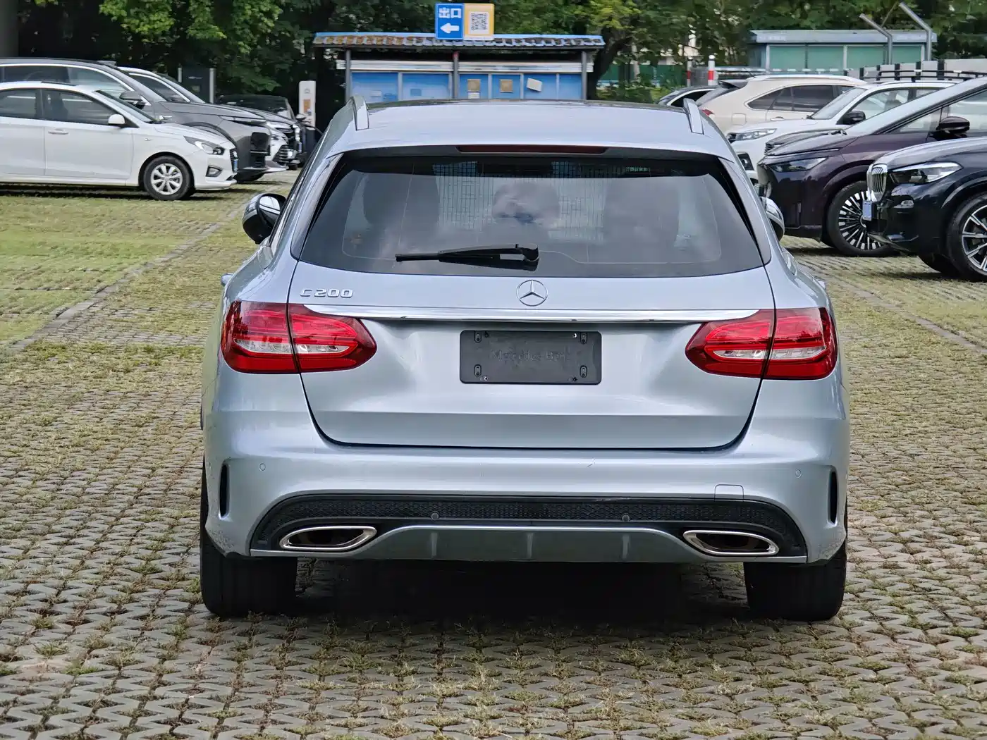 Фото 26 - Mercedes-Benz C-Class (Import)