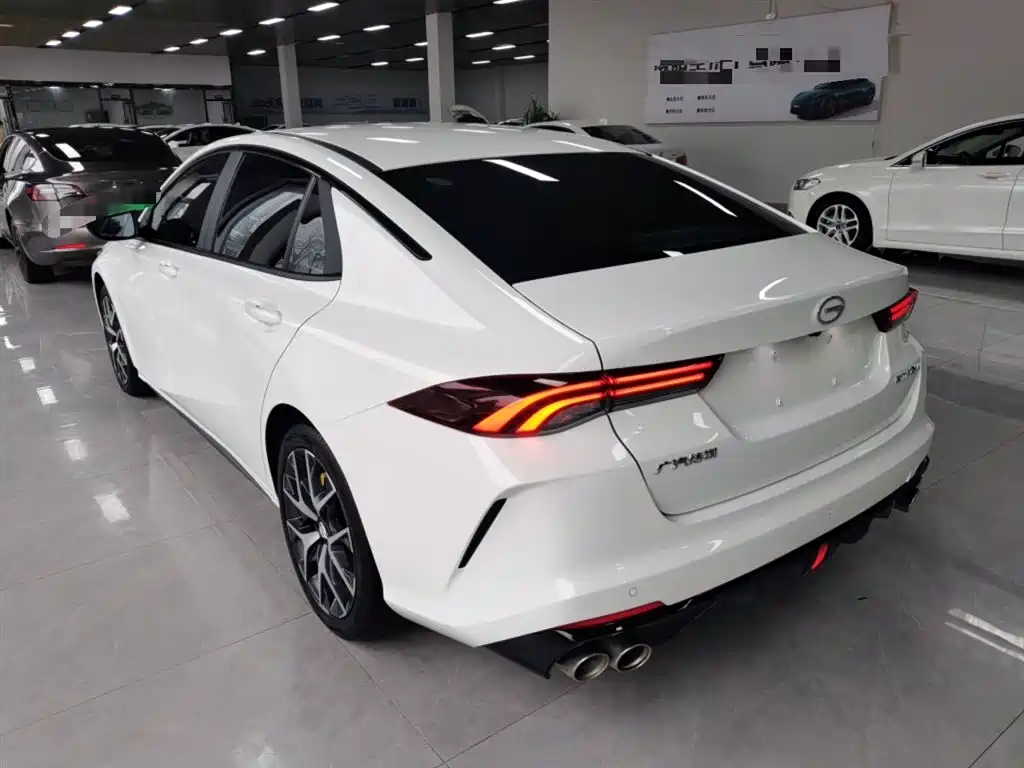 GAC Trumpchi Trumpchi Emkoo 2021 270T DCT J15 Edition фото 5