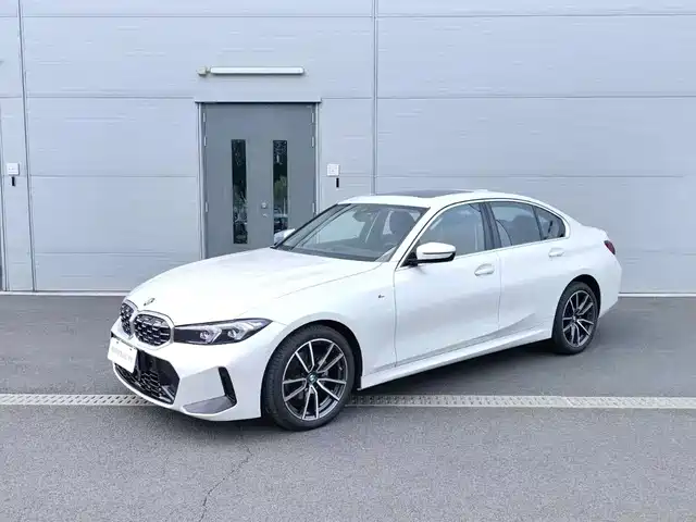 BMW 3 325i, M Спорт-пакет