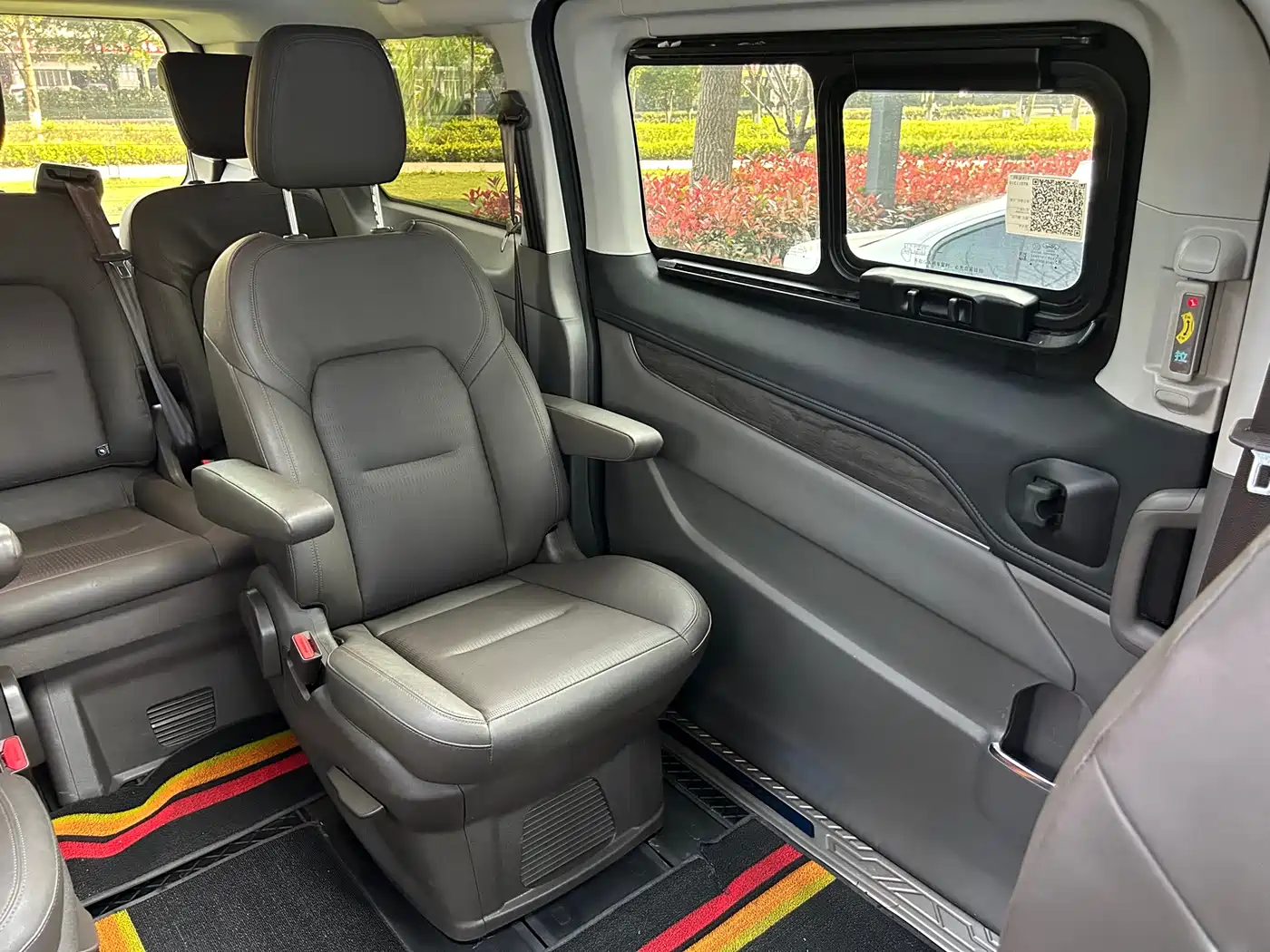 Ford Tourneo 2023 2.0T Automatic Premium Edition фото 21