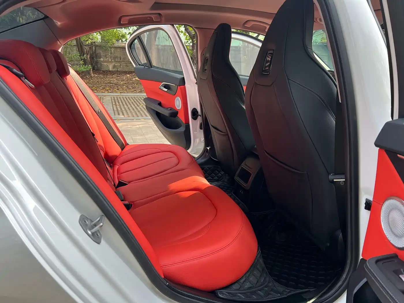 BMW 1 Series 2023 2023 125i M Sport Shadow Edition
