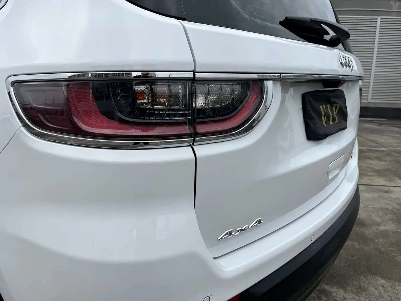 Jeep Grand Commander 2020 2018 2.0T 4WD Royal Edition (China V)