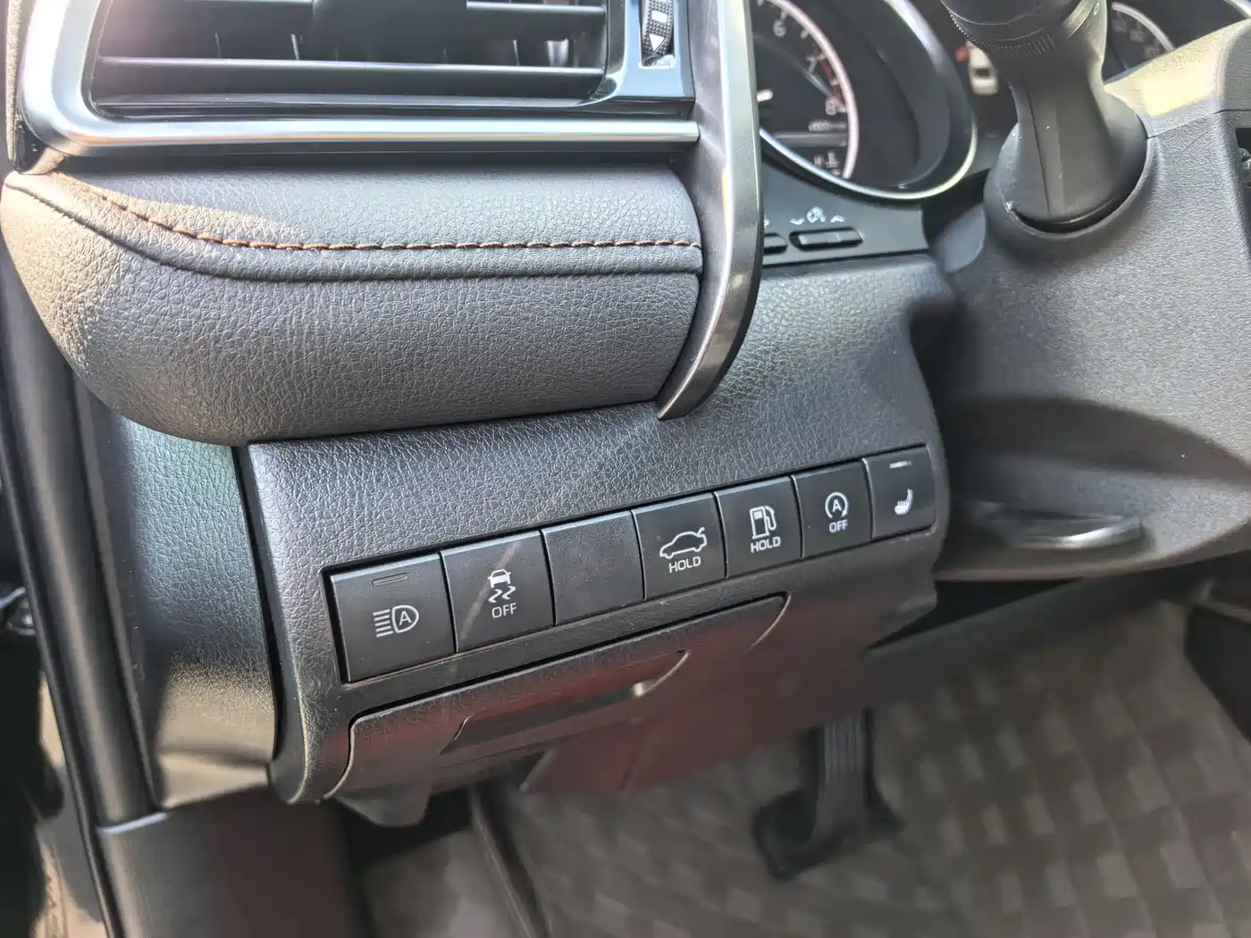 Toyota Camry 2019 2.5G Luxury (China V) фото 8