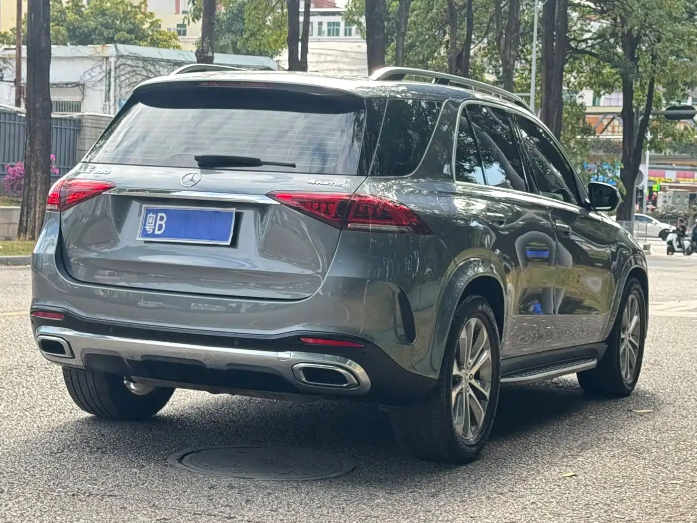 MERCEDES-BENZ GLE