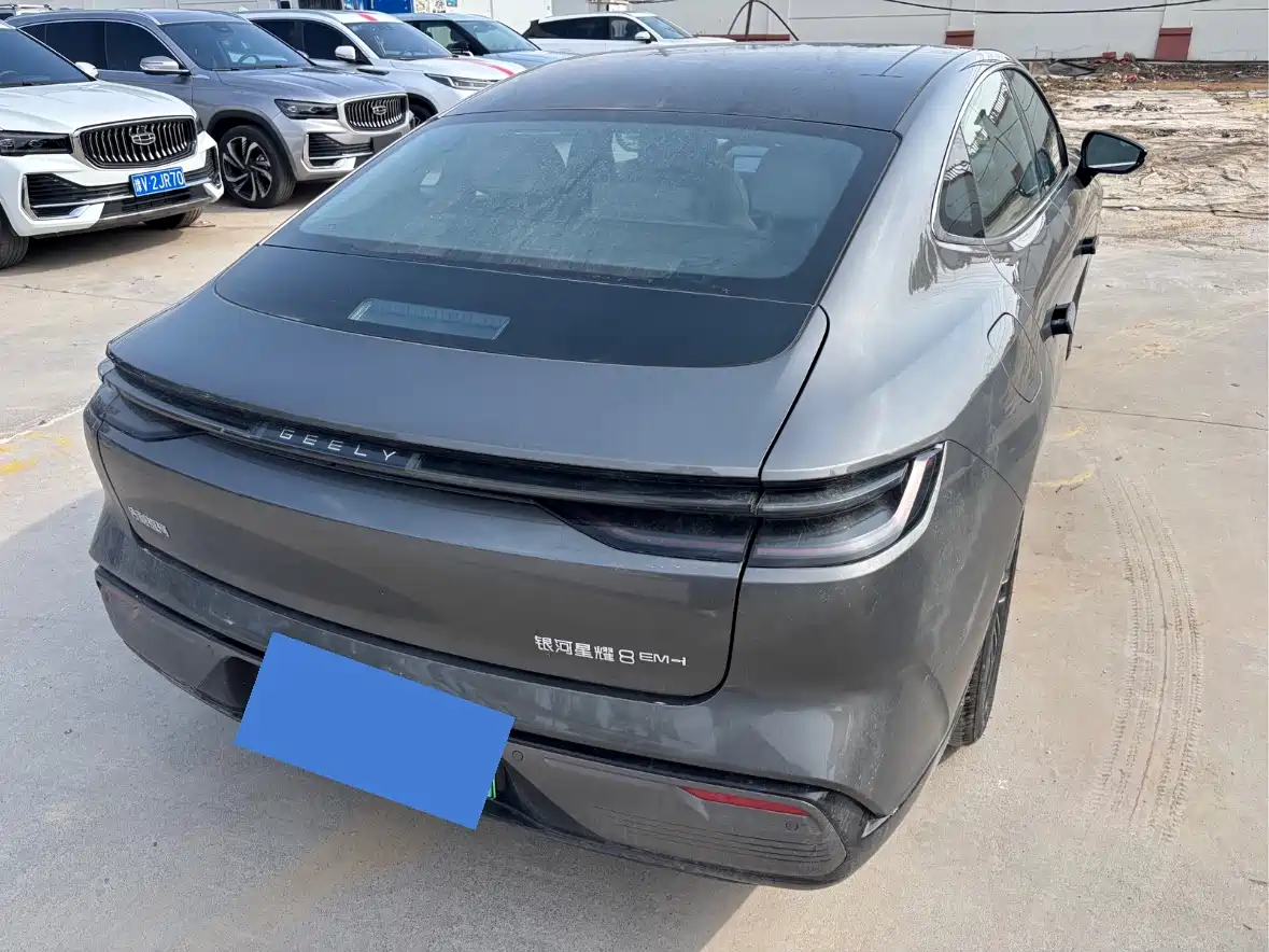 GEELY GALAXY GALAXY SPARKLE 8