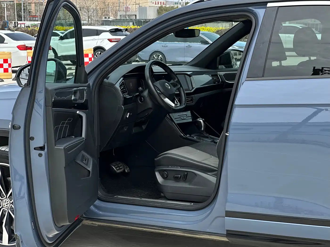 Volkswagen Tayron X 2020 380TSI 4WD Premium Smart Connect фото 5