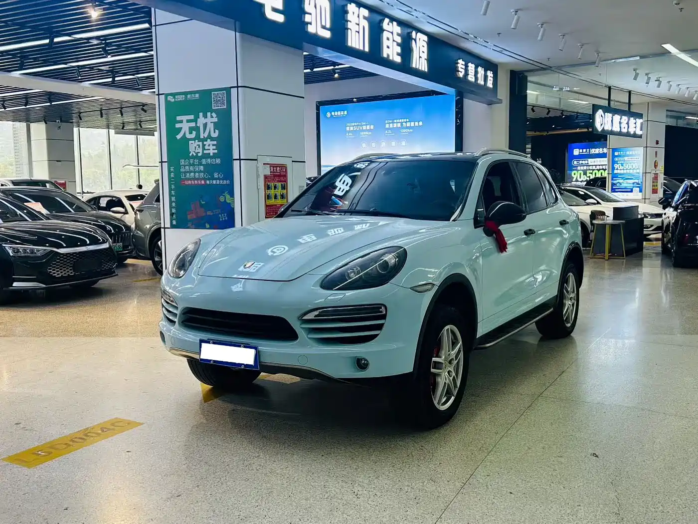 Porsche Cayenne 2014 Cayenne Platinum Edition 3.0T